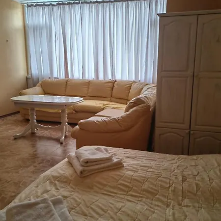 Hotell Хотел Тримата Мускетари Varna