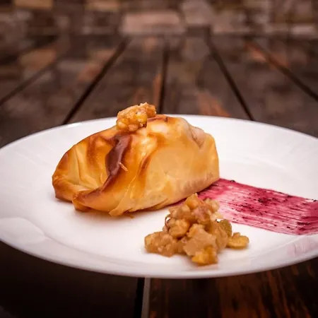 Хотел Тримата Мускетари فندق